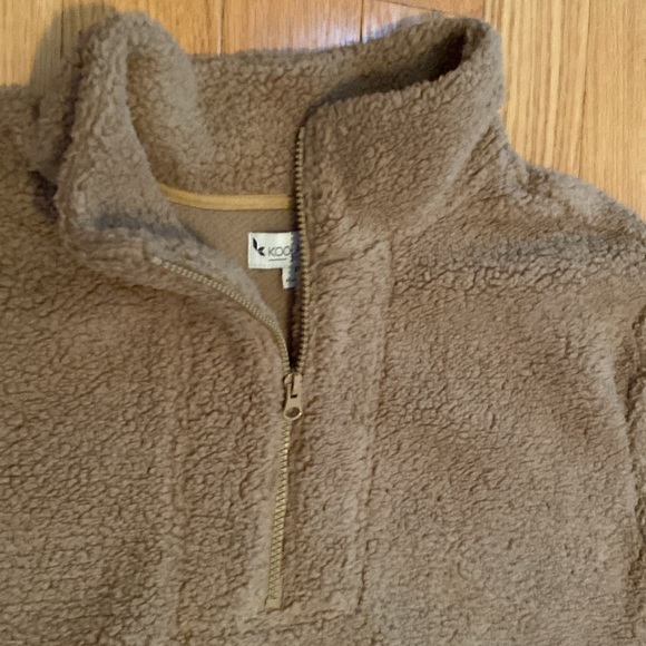 Koolaburra by Ugg pullover with zipper - Picture 2 of 5